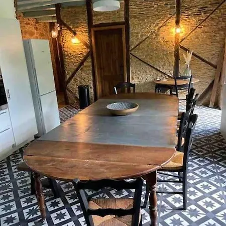 Maison 12 Pers / Perigord Noir / Piscine Holiday home