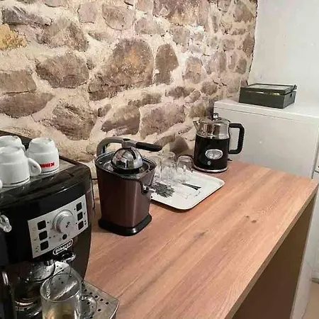 Holiday home Maison 12 Pers / Perigord Noir / Piscine Saint-Julien-de-Lampon